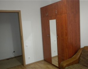 Appartement 3 chambres à louer dans Cluj-napoca, zone Marasti