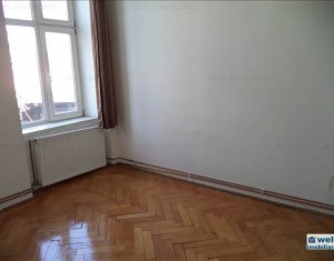 Appartement 3 chambres à vendre dans Cluj-napoca, zone Centru