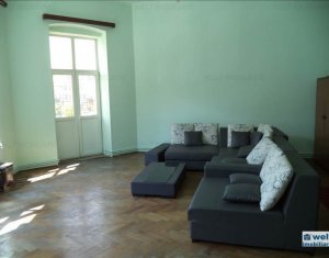 Appartement 3 chambres à vendre dans Cluj-napoca, zone Centru