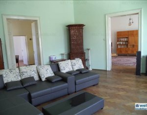 Appartement 3 chambres à vendre dans Cluj-napoca, zone Centru