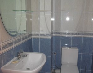 Bureau à louer dans Cluj-napoca, zone Floresti