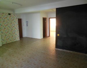 Bureau à louer, 74m2 dans Cluj-napoca, zone Floresti