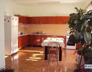 Maison 14 chambres à vendre dans Cluj-napoca, zone Manastur