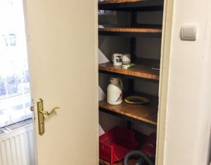 Appartement 3 chambres à louer dans Cluj-napoca, zone Marasti