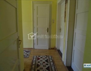 Appartement 3 chambres à louer dans Cluj-napoca, zone Centru