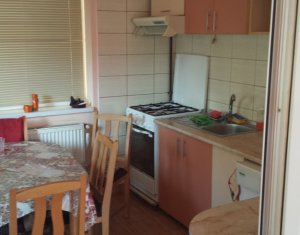 Ház 4 szobák kiadó on Cluj-napoca, Zóna Europa