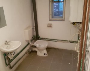 Ház 4 szobák kiadó on Cluj-napoca, Zóna Andrei Muresanu