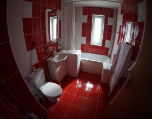 Appartement 3 chambres à louer dans Cluj-napoca, zone Manastur