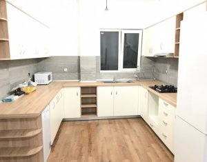 Lakás 3 szobák kiadó on Cluj-napoca, Zóna Centru
