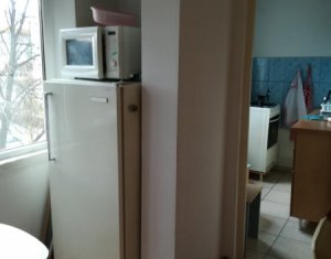 Studio à louer dans Cluj-napoca, zone Zorilor