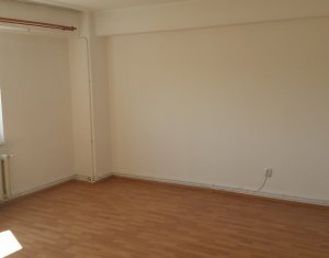 Lakás 3 szobák kiadó on Cluj-napoca, Zóna Gheorgheni