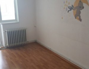 Lakás 3 szobák kiadó on Cluj-napoca, Zóna Gheorgheni