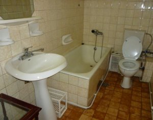 Appartement 3 chambres à louer dans Cluj-napoca, zone Gheorgheni