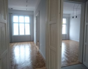 Lakás 3 szobák kiadó on Cluj-napoca, Zóna Centru