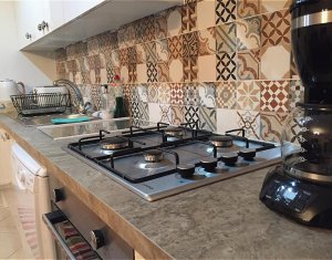 Appartement 4 chambres à louer dans Cluj-napoca, zone Buna Ziua