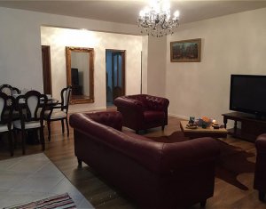 Appartement 4 chambres à louer dans Cluj-napoca, zone Buna Ziua