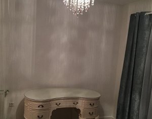 Appartement 4 chambres à louer dans Cluj-napoca, zone Buna Ziua