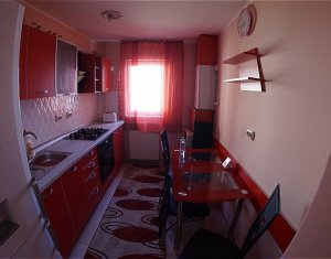 Appartement 3 chambres à louer dans Cluj-napoca, zone Manastur