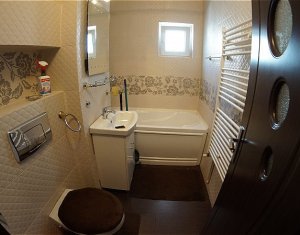 Appartement 3 chambres à louer dans Cluj-napoca, zone Manastur