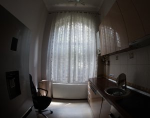 Appartement 2 chambres à louer dans Cluj-napoca, zone Centru