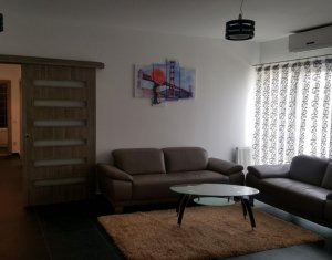 Appartement 3 chambres à louer dans Cluj-napoca, zone Centru