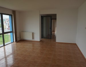 Lakás 4 szobák kiadó on Cluj-napoca, Zóna Someseni