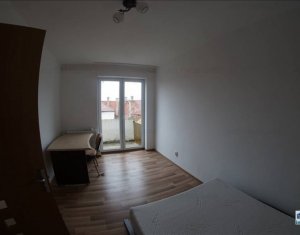 Appartement 3 chambres à louer dans Cluj-napoca, zone Centru
