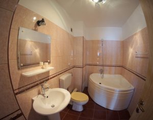 Appartement 3 chambres à louer dans Cluj-napoca, zone Marasti