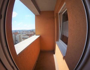 Appartement 3 chambres à louer dans Cluj-napoca, zone Marasti