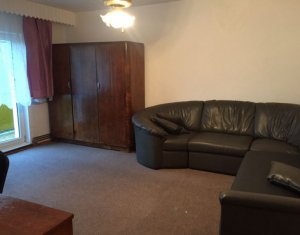 Appartement 4 chambres à louer dans Cluj-napoca, zone Manastur