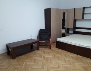 Lakás 3 szobák kiadó on Cluj-napoca, Zóna Centru