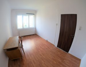 Lakás 5 szobák kiadó on Cluj-napoca, Zóna Centru