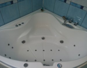 Lakás 4 szobák kiadó on Cluj-napoca, Zóna Gheorgheni