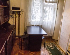 Appartement 3 chambres à louer dans Cluj-napoca, zone Marasti