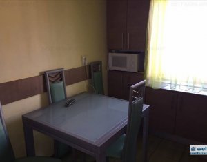 Appartement 3 chambres à louer dans Cluj-napoca, zone Centru