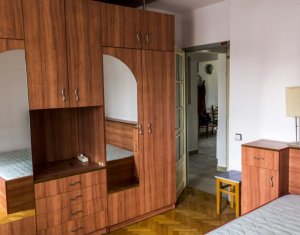Appartement 3 chambres à louer dans Cluj-napoca, zone Marasti