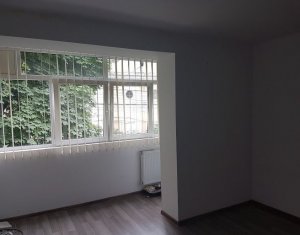 Lakás 3 szobák kiadó on Cluj-napoca, Zóna Centru