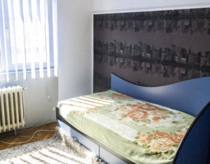 Appartement 3 chambres à louer dans Cluj-napoca, zone Marasti