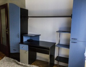 Appartement 3 chambres à louer dans Cluj-napoca, zone Marasti