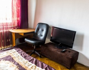 Appartement 3 chambres à louer dans Cluj-napoca, zone Marasti