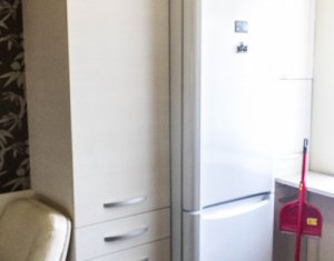 Appartement 3 chambres à louer dans Cluj-napoca, zone Marasti