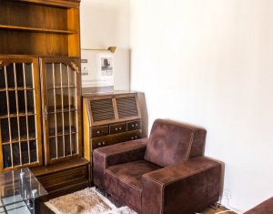 Appartement 3 chambres à louer dans Cluj-napoca, zone Marasti