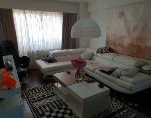 Appartement 3 chambres à louer dans Cluj-napoca, zone Centru