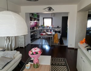 Appartement 3 chambres à louer dans Cluj-napoca, zone Centru