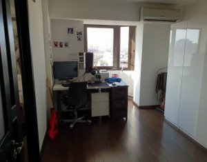 Appartement 3 chambres à louer dans Cluj-napoca, zone Centru