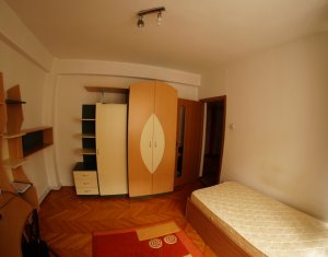 Lakás 4 szobák kiadó on Cluj-napoca, Zóna Manastur