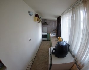 Appartement 4 chambres à louer dans Cluj-napoca, zone Marasti