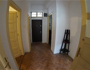 Lakás 4 szobák kiadó on Cluj-napoca, Zóna Centru