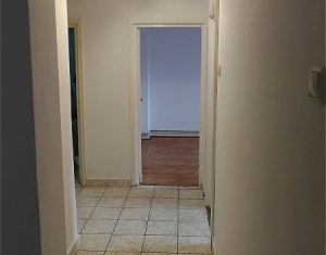 Appartement 3 chambres à louer dans Cluj-napoca, zone Centru