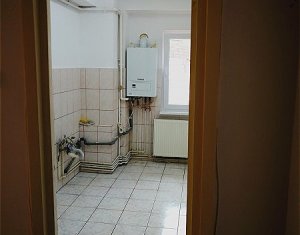 Appartement 3 chambres à louer dans Cluj-napoca, zone Centru